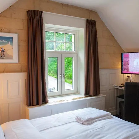 Brakke Berg Hotel 2*