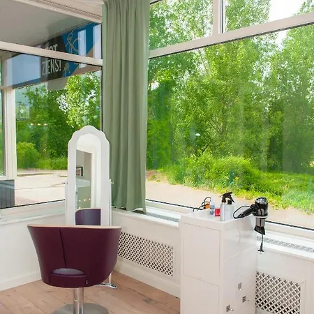 Brakke Berg Hotell 2*