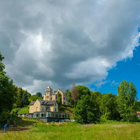 Brakke Berg Hotell 2*