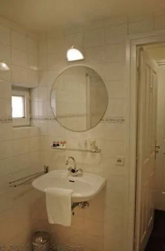 Hotel Brakke Berg 2*