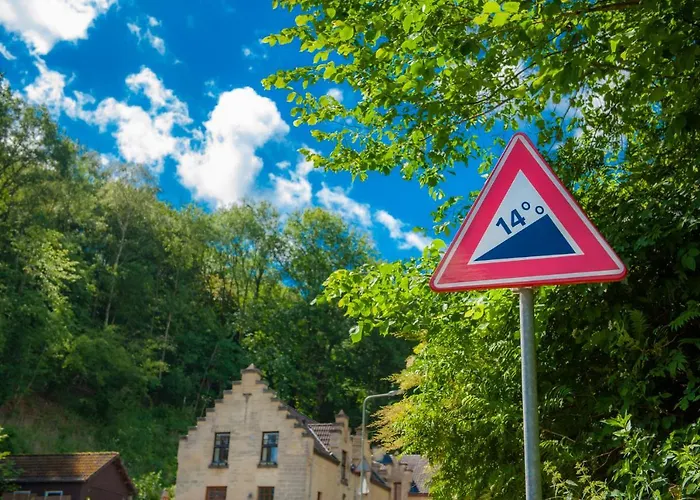 Brakke Berg Hotel 2*