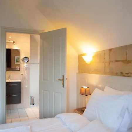 Brakke Berg Hotel 2*